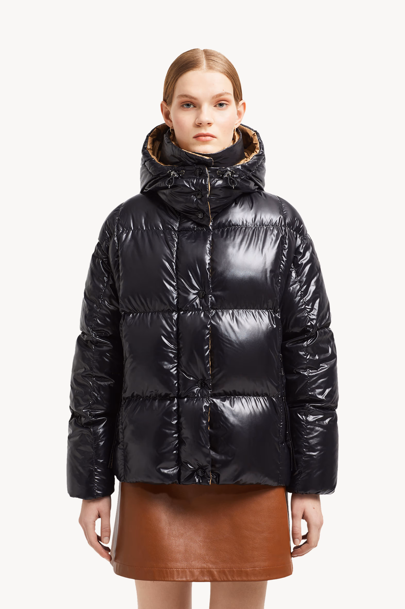 Parana Hooded Short Down Jacket Women Black Moncler 3